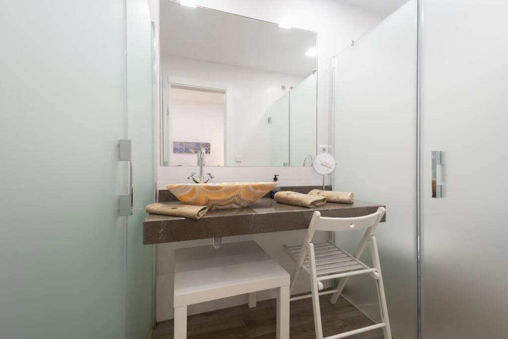 Apartament Precioso Piso En Paseo De La Bomba Free Parking Grenada Zewnętrze zdjęcie